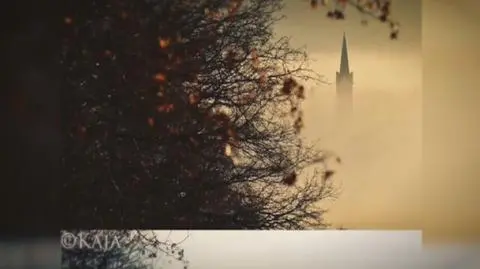 "Konfrontacja spojrzeń" ojca i córki
