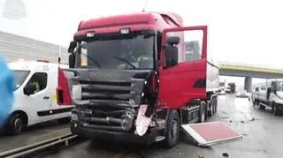 Wypadek na A1. Dwie osoby ranne