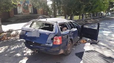 Zjechał z drogi i uderzył w ogrodzenie kościoła. "Zatrzymany procesowo", w szpitalu pilnują go policjanci