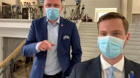 Senator Jan Maria Jackowski przejdzie do Polski 2050? Szymon Hołownia rozwiewa wątpliwości 