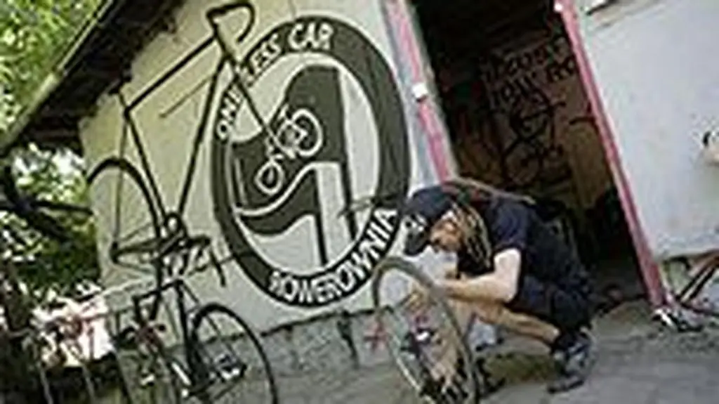 Rowerownia na Rozbracie