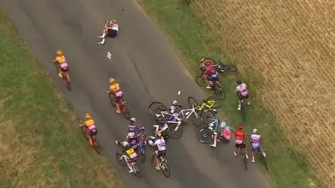 Kraksa za kraksą w kobiecym Tour de France. Katarzyna Niewiadoma w najlepszej trójce
