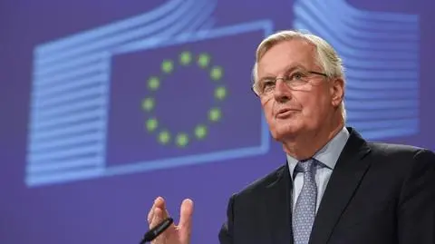 Główny unijny negocjator brexitu ma koronawirusa. Zbadają szefową Komisji Europejskiej