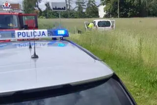 Auto mijało się z ciągnikiem