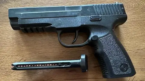 Groził kobiecie pistoletem na kulki 