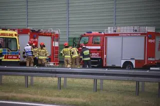 Do zdarzenia doszło około południa na nitce autostrady A1 w kierunku Gdańska