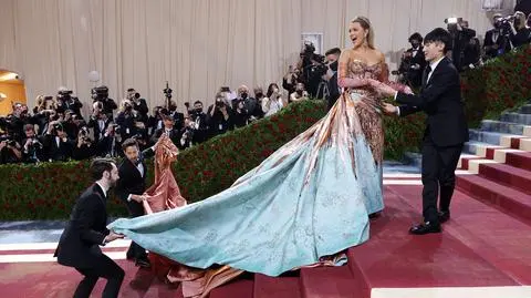 Blake Lively podczas Met Gali w 202 roku