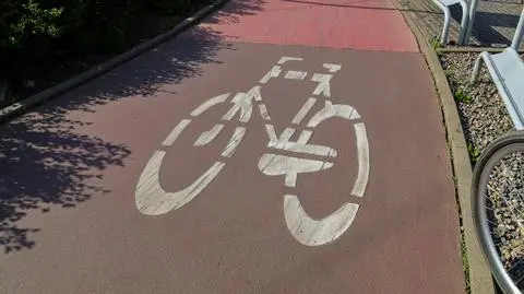 Droga dla rowerów jak jezdnia. Duże zmiany dla pieszych