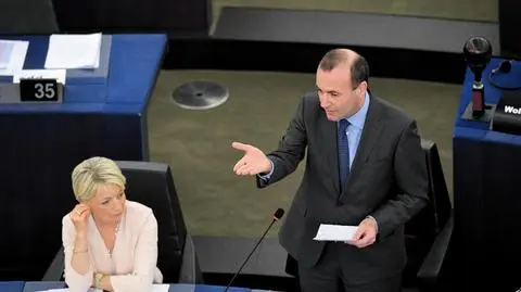 Dlaczego rząd zmienia sędziów według opinii politycznych?