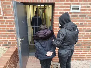 Oszustka chciała pozbawić oszczędności starszą kobietę