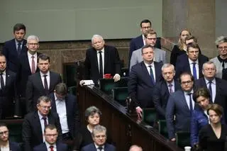 Prezes PiS Jarosław Kaczyński na sali obrad, w drugim dniu posiedzenia Sejmu