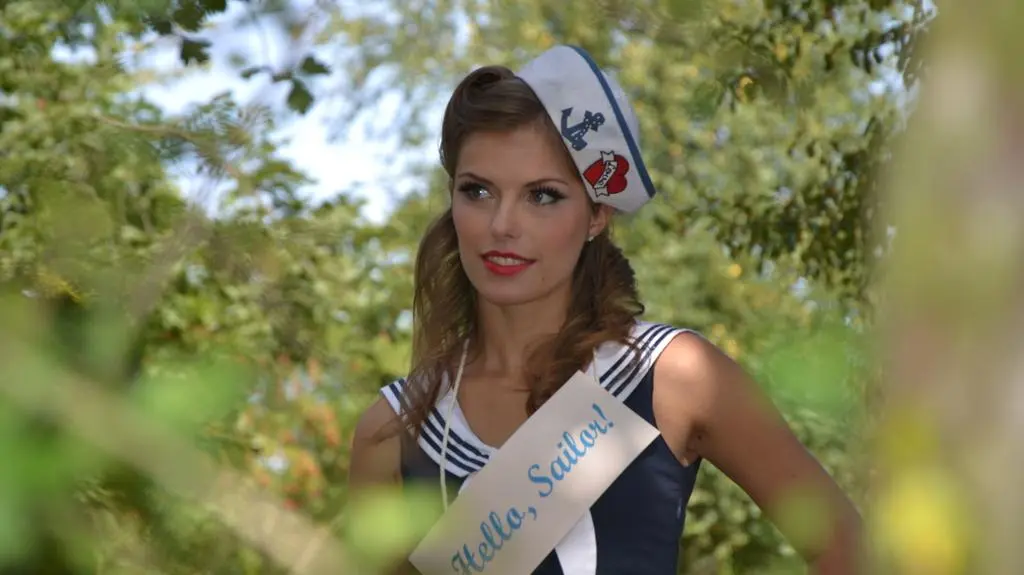 Pin Up Sailor