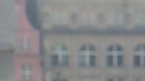 18 0730 wro piasecki gosc2