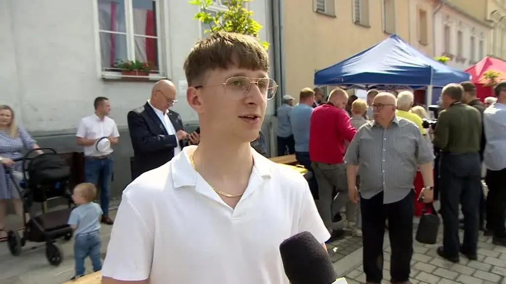 HUCZEK 100