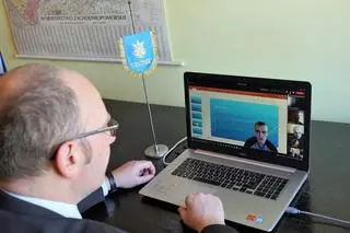 Władysław Żużukin obronił pracę inżynierską podczas pobytu w Donbasie