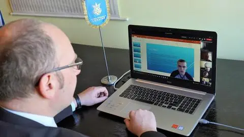 Władysław Żużukin obronił pracę inżynierską podczas pobytu w Donbasie