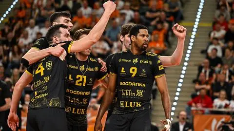 Mistrz oddalił się od finału. Wielki mecz Leona 