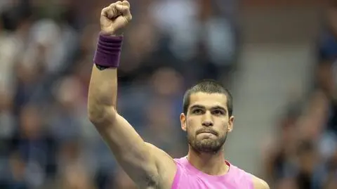 Alcaraz wrócił na tron. Zmiana pierwszej rakiety Polski 