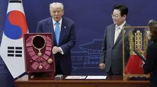 Donald Trump z Wielkim Orderem Mugunghwa