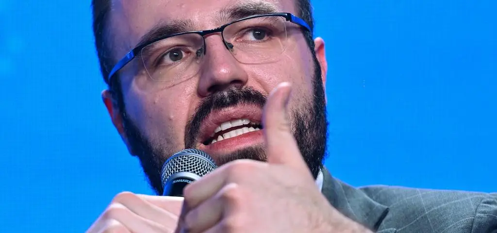 IV RP wersja 2.0. "Prawniczy mózg PiS" ma plan