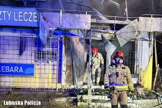 Zarzuty usiłowania zabójstwa oraz napadów na kantory