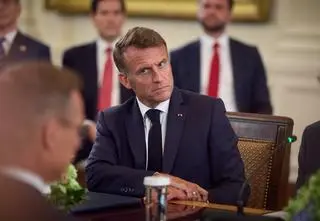 Netanjahu oskarża Macrona. Jest odpowiedź