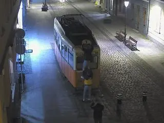 Mężczyźni zniszczyli zabytkowy tramwaj