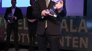 Michał Samul z nagrodą dla TVN24 w kategorii Kanał Tematyczny Roku