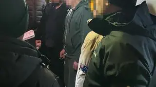 Funkcjonariusze SBU u osób podejrzanych o proceder korupcyjny związany z zakupem amunicji dla ukraińskiej armii