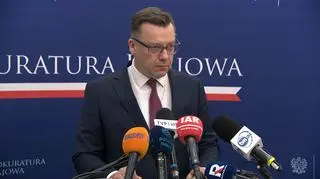 Prokuratura przygotowała zarzuty dla dwóch dywersantów. Trwa konferencja  