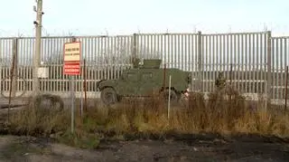 Powstaje asfaltowa droga techniczna