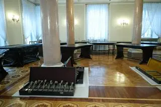 Demontaż Okrągłego Stołu w Pałacu Prezydenckim