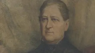 Na terenie parafii św. Marcina eksponowany jest portret księdza