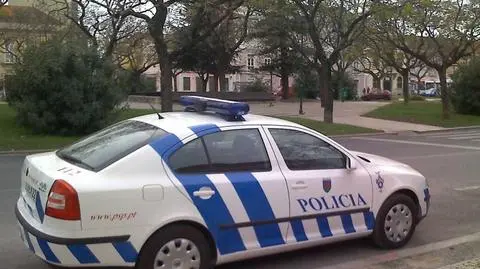 Służby mundurowe spierają się, kto ma dostarczać szczepionki. Opóźnienia w dostawach do szpitali