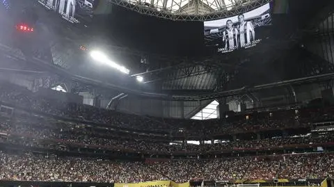 Minuta ciszy na cześć Diogo i Andre, przed meczem Klubowych MŚ 