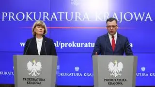 Rzecznik prasowa Prokuratora Generalnego Anna Adamiak i rzecznik Prokuratury Krajowej Przemysław Nowak 