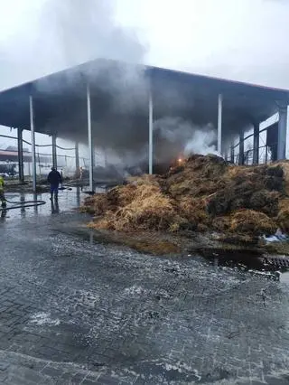 Pożar hali w Facimiechu