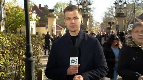 Tradycyjna kwesta na cmentarzu Rakowickim w Krakowie