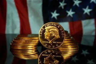 trump waluta kryptowaluta shutterstock_2588449639