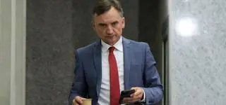 Zaskakujące tłumaczenia, manipulacje i Zondacrypto. Czy to już panika w szeregach PiS?
