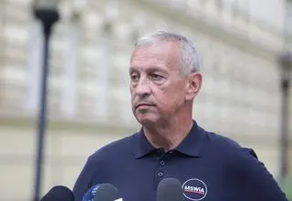 "Koniec i kropka". Dobrzyński o tym, kto decyduje o dostępie do informacji niejawnych