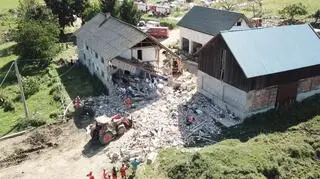 Zawalił się budynek i przysypał dwóch pracowników. Obaj nie żyją