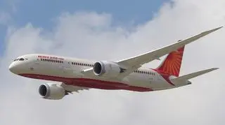 Dreamliner rozbił się po starcie. Pierwsza w historii katastrofa tej maszyny