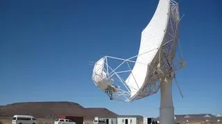 Square Kilometre Array (SKA) - największy teleskop świata