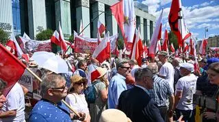Demonstracja przed Sądem Najwyższym