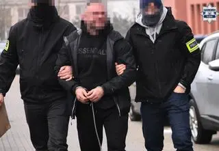 Gang kiboli, który działał też za granicą. Uderzenie w "Torcidę"