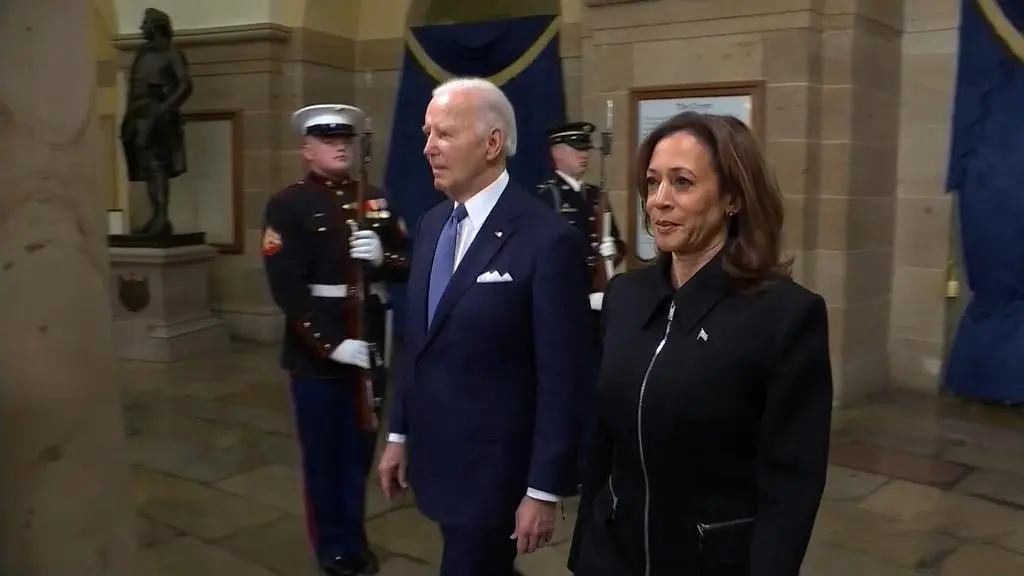 Joe Biden i Kamala Harris podczas zaprzysiężenia Donalda Trumpa na prezydenta Stanów Zjednoczonych 