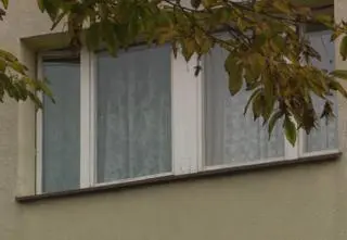 Została skreślona z listy uczniów, 27 lat nie wychodziła z domu