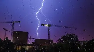 Tej nocy w pogodzie będzie się działo