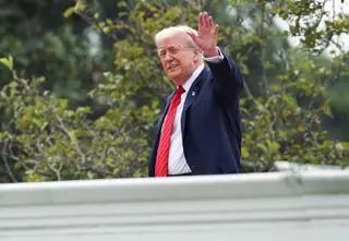 Trump wysyła delegację